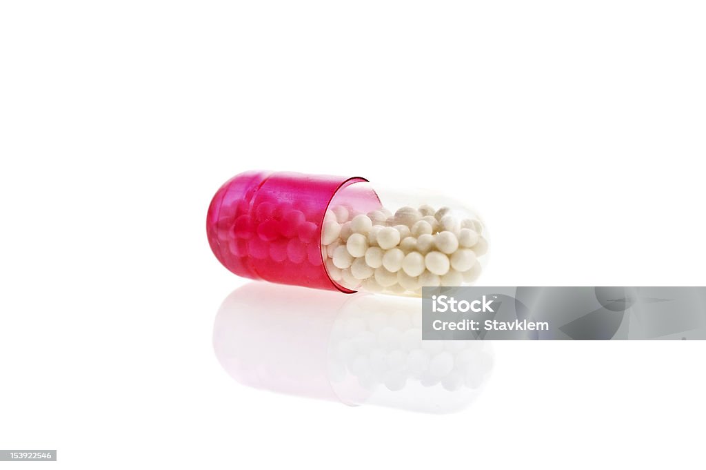 medical pillls isolé sur blanc - Photo de Acide acétylsalicylique libre de droits