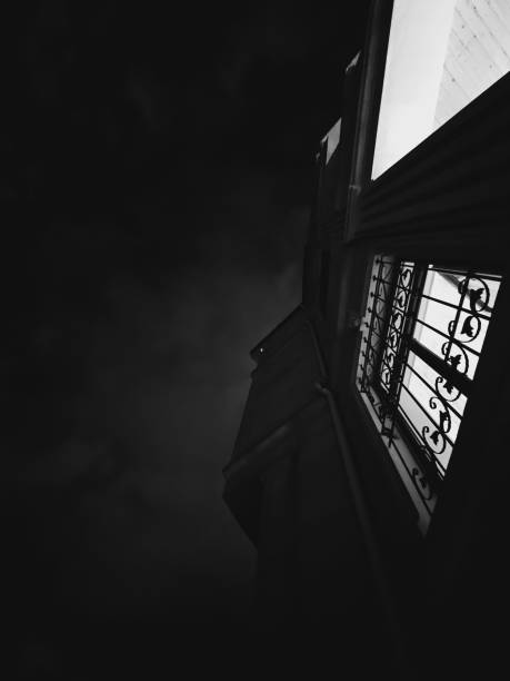 istock The silence of the night 1539239293