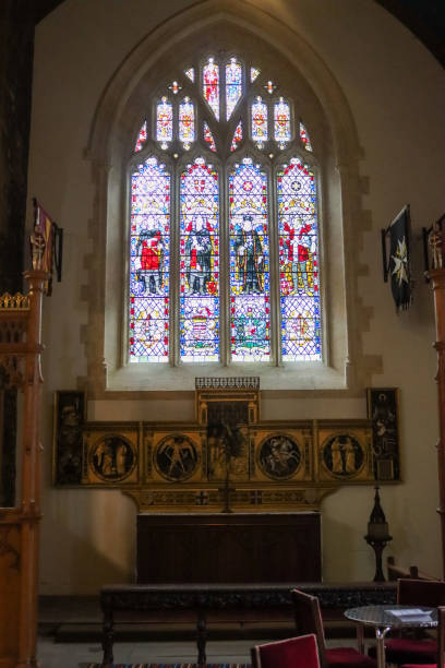 istock Inside of the Church in Cardiff 1539298431