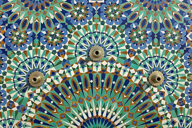 piastrelle marocchino - moschea hassan ii foto e immagini stock