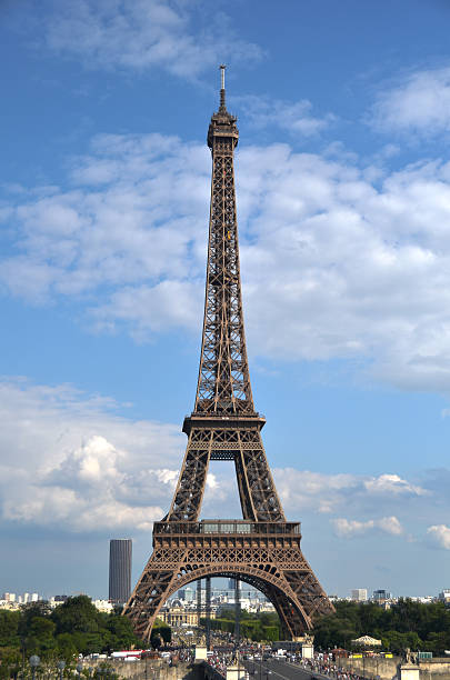 istock Eiffel Tower - Paris France 153946907