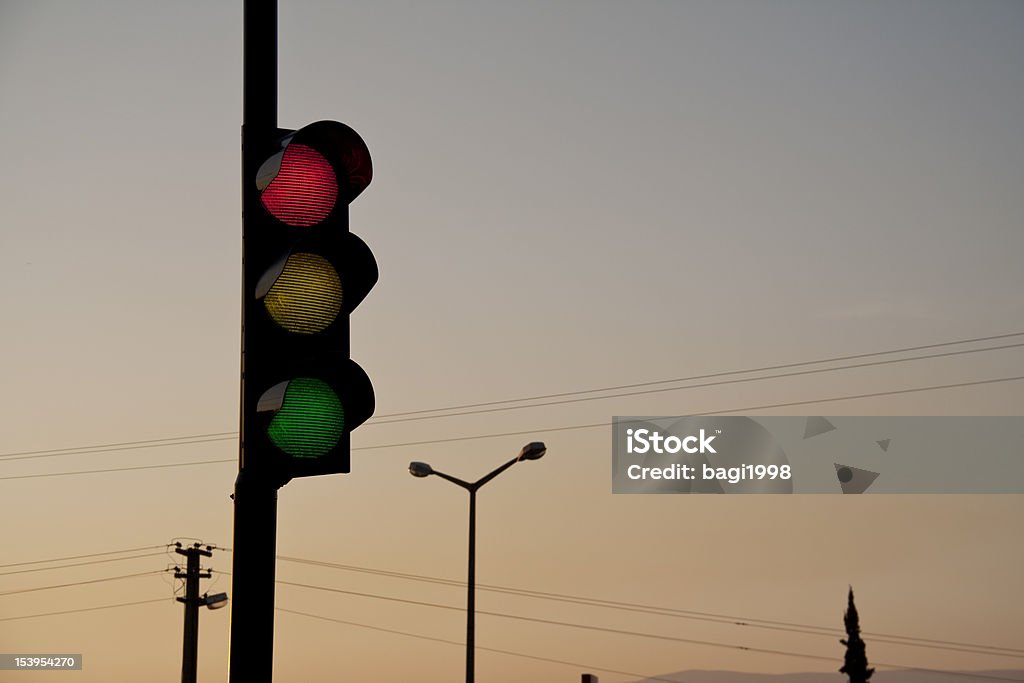 Semáforo rojo - Foto de stock de En movimiento libre de derechos