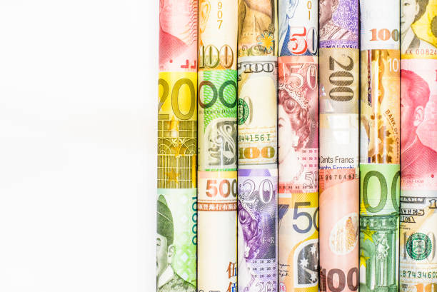 istock Colorful of Money 1539557221