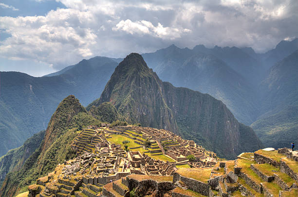 istock Machu Picchu in HDR 153965432