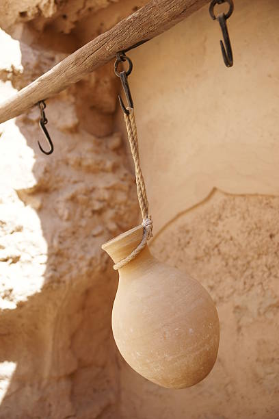 istock Pottery-making in Oman, Middle East 153972668