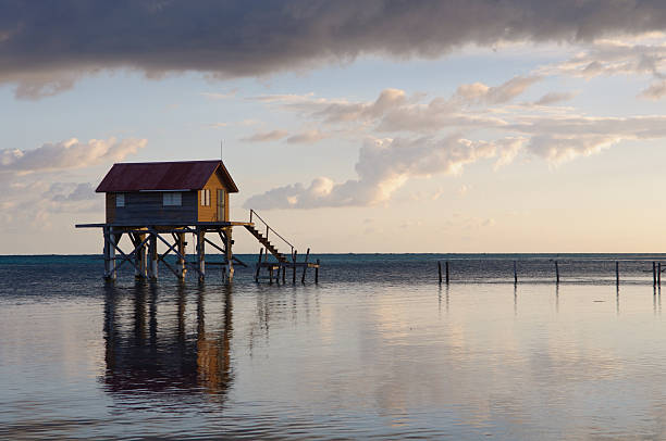 istock House on the Ocean 153974249