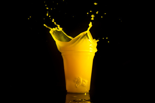Cocktail, Drink, Juice, Splashing, Spray, orange, Glass, Alcohol, Glass, Spilling, Freshness, Multi Colored, Refreshment,thirsting,Wet