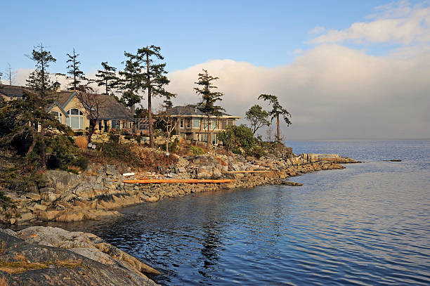 Parksville and Qualicum Beach sea shore with houses