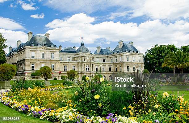 Palácio De Luxemburgo E Gaden - Fotografias de stock e mais imagens de Luxemburgo - Benelux - Luxemburgo - Benelux, Jardim para Exposição, Paris - França