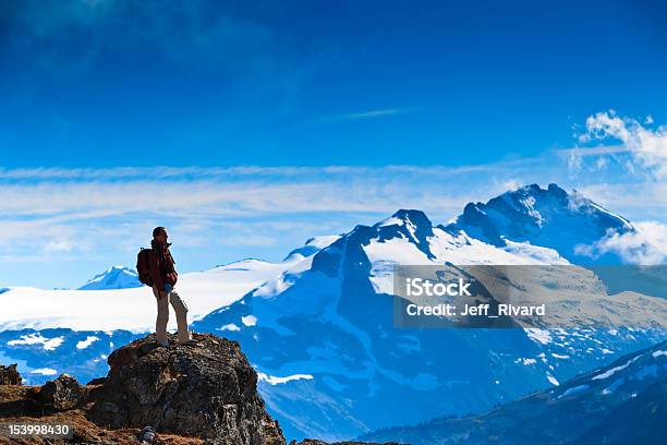 Hikers Задача Выполнена — стоковые фотографии и другие картинки Активный образ жизни - Активный образ жизни, Британская Колумбия, Величественный