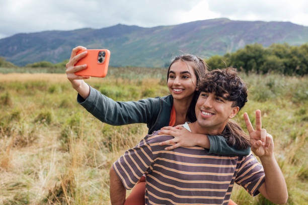 istock Posting to Social Media 1540020449