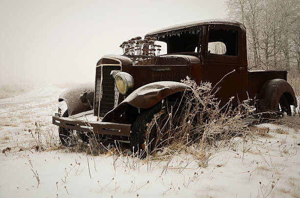 istock Snow Covered Abandoned Truck 154010014