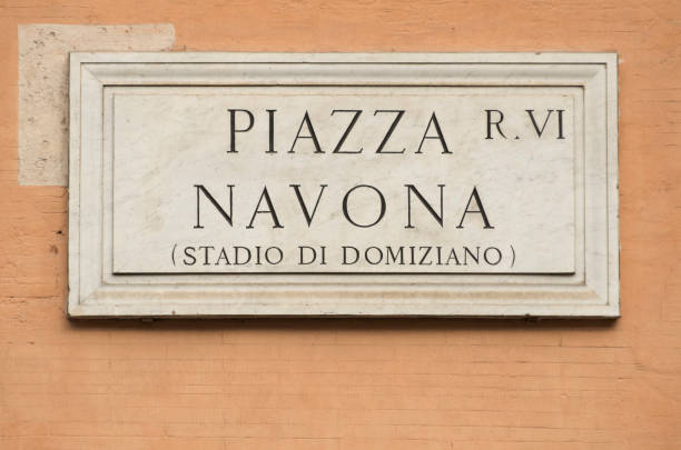 istock Piazza Navona sign, Rome, Italy 154013707