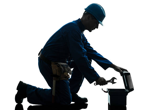 reparatur mann worker silhouette - construction worker building contractor craftsperson full length stock-fotos und bilder