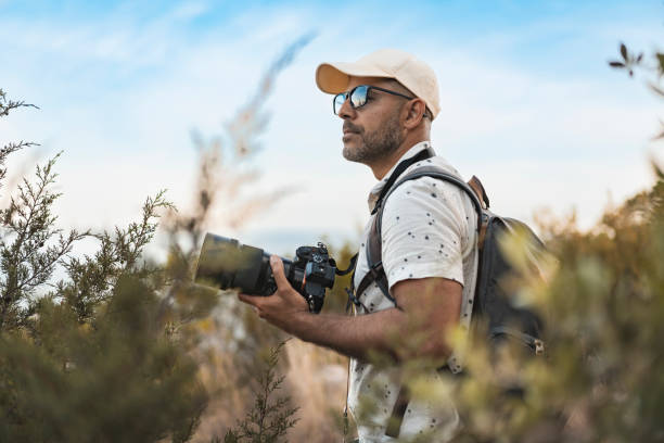 istock Photographer in nature 1540479095