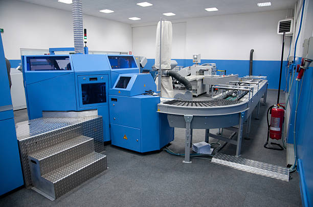 istock Print shop (press printing) - Finishing line 154048585