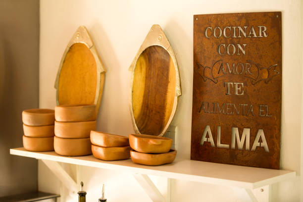 istock Motivational phrases in Spanish on rusty metal - Decoration 1540497794
