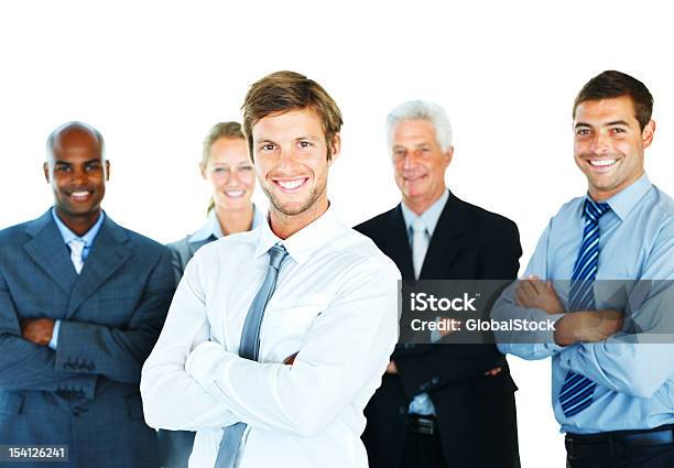 Lächelnd Geschäftsleute Mit Gefalteten Händen Stockfoto und mehr Bilder von Aktiver Senior - Aktiver Senior, Alter Erwachsener, Arbeitskollege