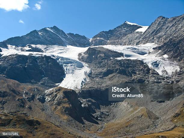 Foto de Piz Bernin e mais fotos de stock de Alpes europeus - Alpes europeus, Alpes suíços, Cantão de Graubunden