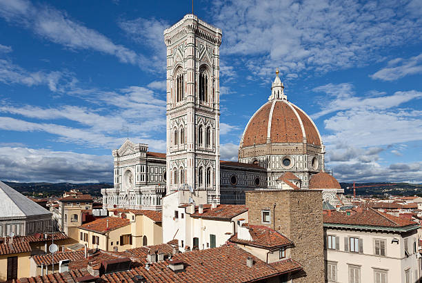 флоренции, собор - renaissance florence italy piazza duomo italy стоковые фото и изображения