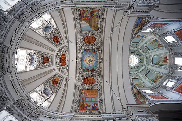 salzburger dom - indoors cathedral salzburg cathedral salzburg stock-fotos und bilder