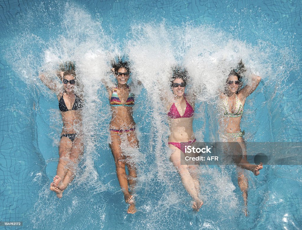 Divertimento, piscina Splash (XXXL) - Foto stock royalty-free di Piscina