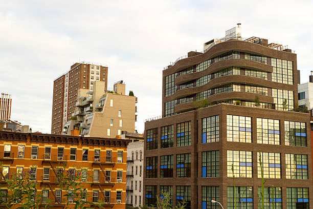 istock Modern Chelsea buildings, New York 154193720
