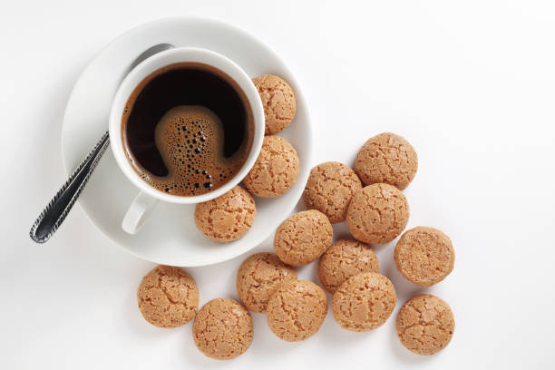 istock Coffee and italian cookies 1542179353