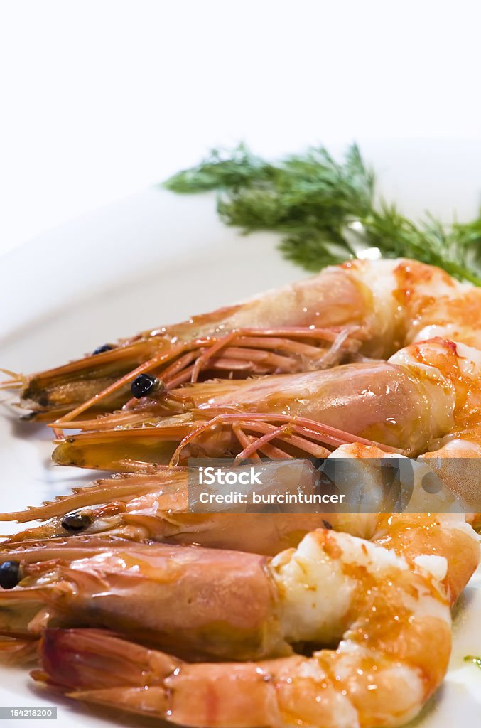 Приготовленные prawn Изолирован на белом с большой кроватью (king Size - Стоковые фото Антипасто роялти-фри