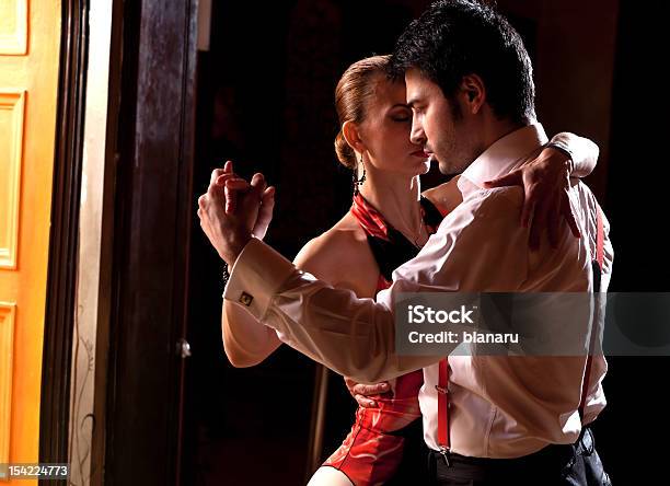 Dançarino Retrato - Fotografias de stock e mais imagens de Tango - Dança - Tango - Dança, Tango - Música, Dançar