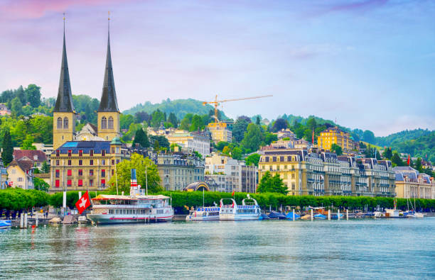 istock Lake Lucerne, Switzerland 1542353586