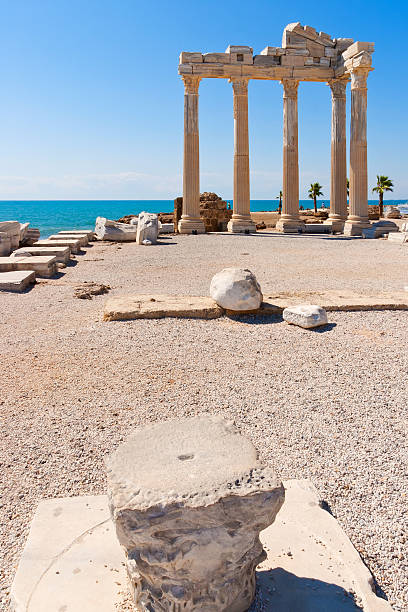 istock Ruin of the ancious temple in side, turkey 154251020