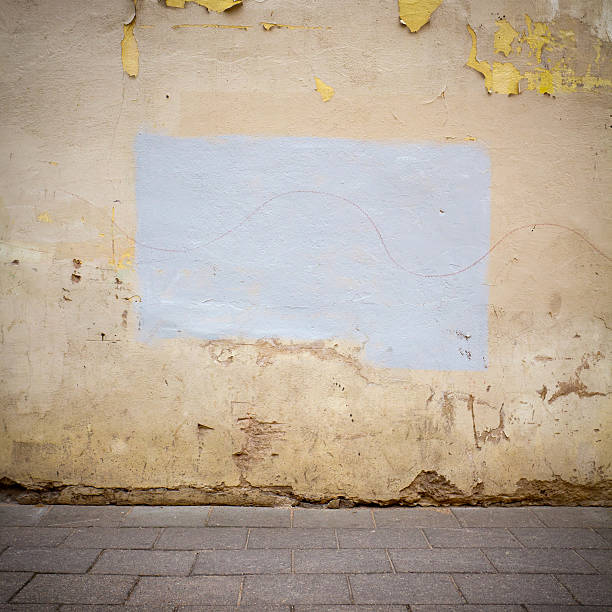 istock Grungy street wall 154265948