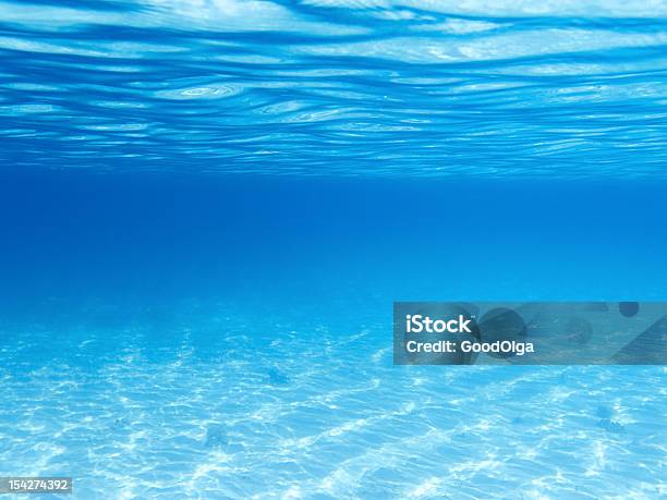 Podwodny - zdjęcia stockowe i więcej obrazów Bez ludzi - Bez ludzi, Fotografika, Głęboki