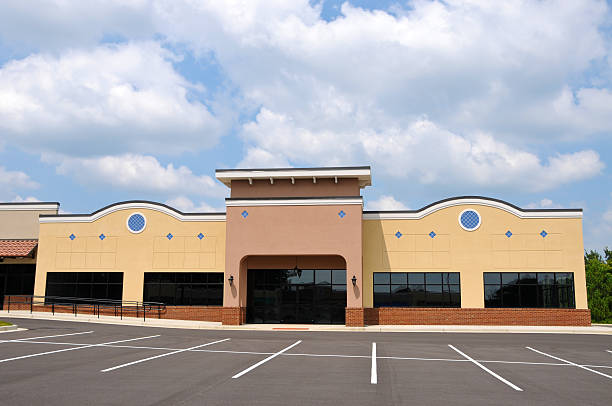 istock New Commercial Building 154282692