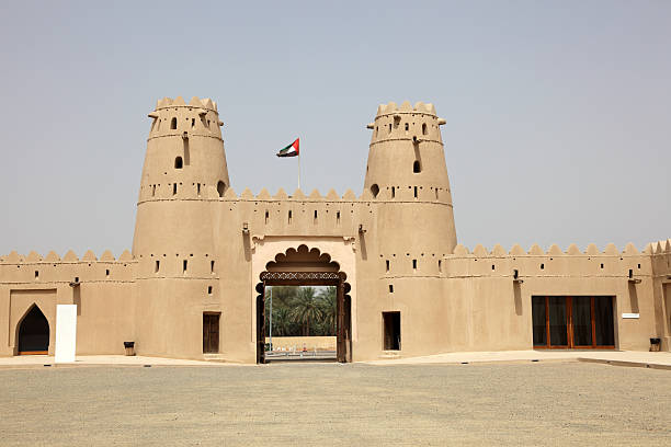 istock Ancient fort of Al Ain, Abu Dhabi 154290991