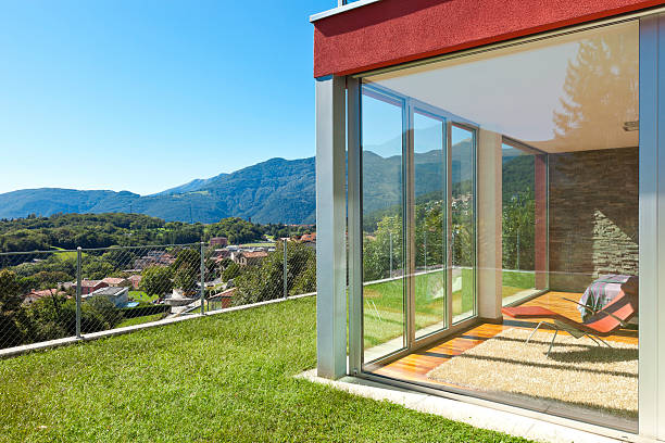 istock house,  view from the garden 154293607