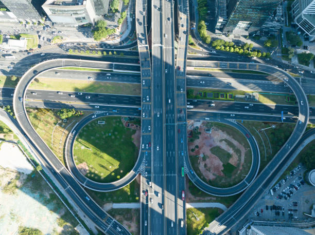 istock bird's eye view of city overpass 1542937367