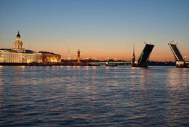istock St. Petersburg 154340743
