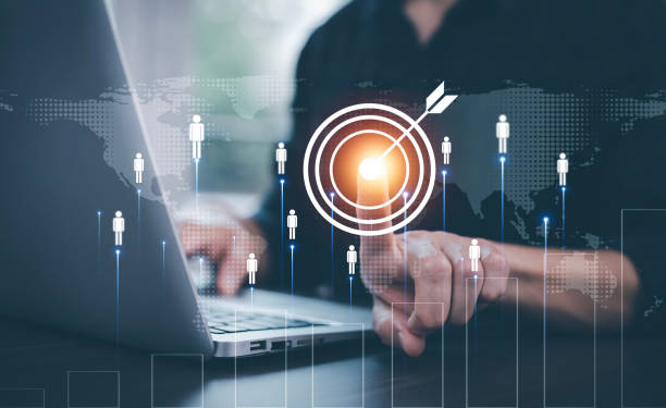 istock Target with Customer Relationship Management, Business people use laptops with global structure customer network technology, Data exchanges development. Customer service,  Digital marketing online. 1543596428