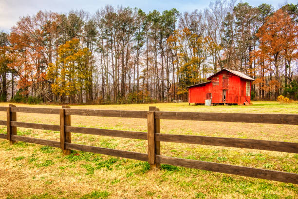 istock Rural Country Red Barn 1543819400