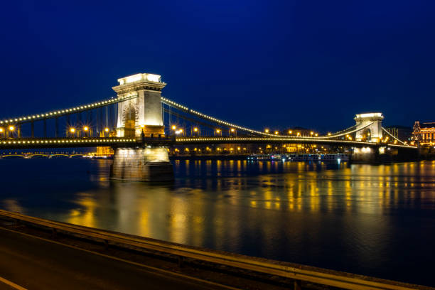 istock Night landscape of Budapest and the chain bridge 1543849299