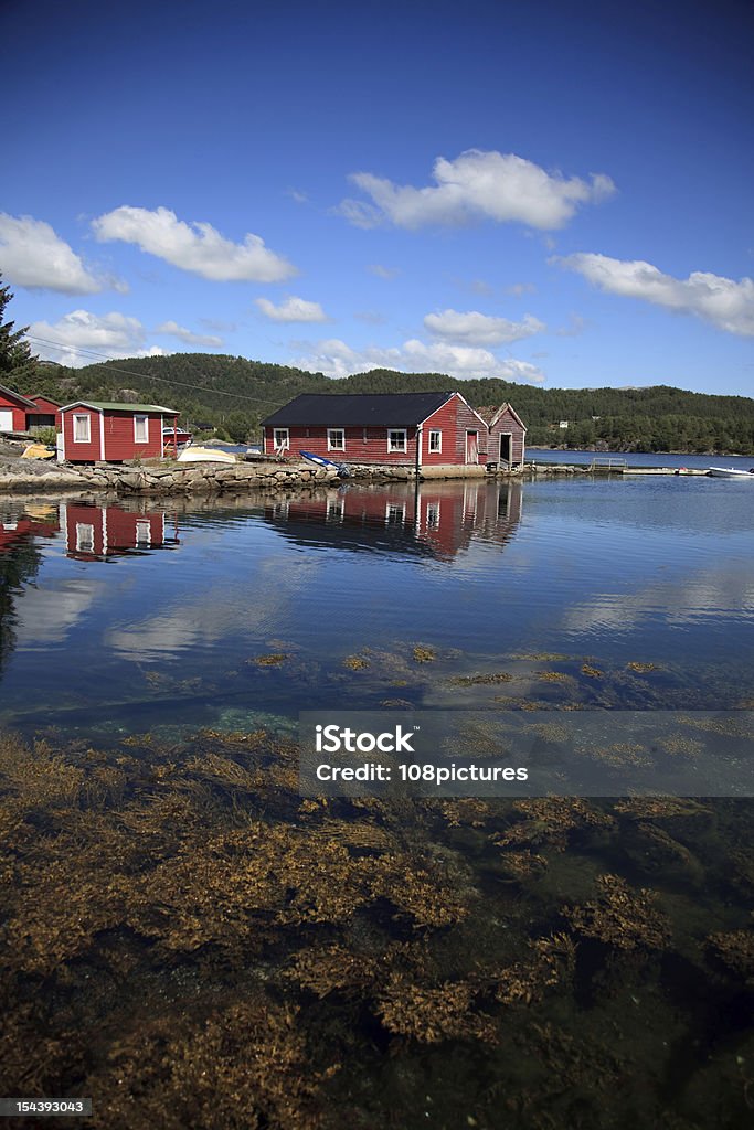 Baía de Beautifull Noruega, com barcos e subaquático Folhagem - Royalty-free Fiorde Foto de stock