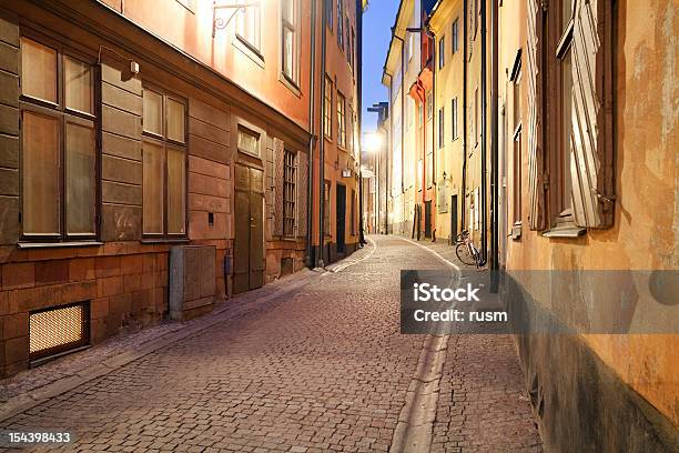 Nacht In Stockholm Stockfoto und mehr Bilder von Stockholm - Stockholm, Städtische Straße, Gamla Stan