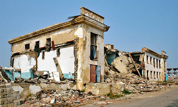 istock Aftereffect of earthquake 154414466