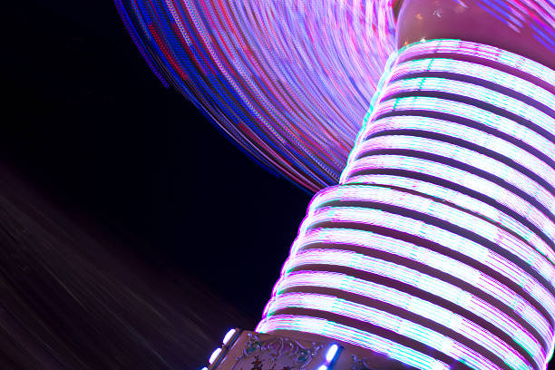 istock Purple, pink and black in motion 154419812