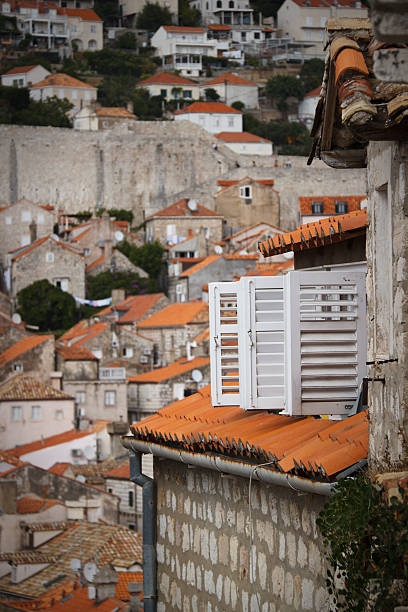 Postigos em Dubrovnik, Croácia - fotografia de stock