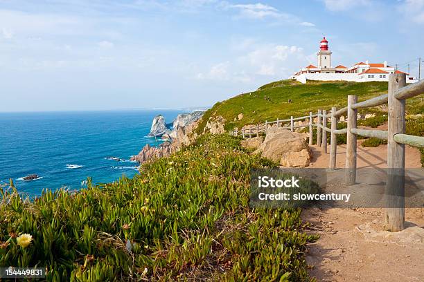 Маяк И Атлантический Океан На Cabo Da Roca — стоковые фотографии и другие картинки Архитектура - Архитектура, Атлантический океан, Без людей