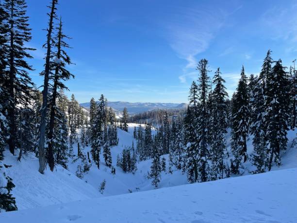 istock Lassen Volcanic National Park 1544500111