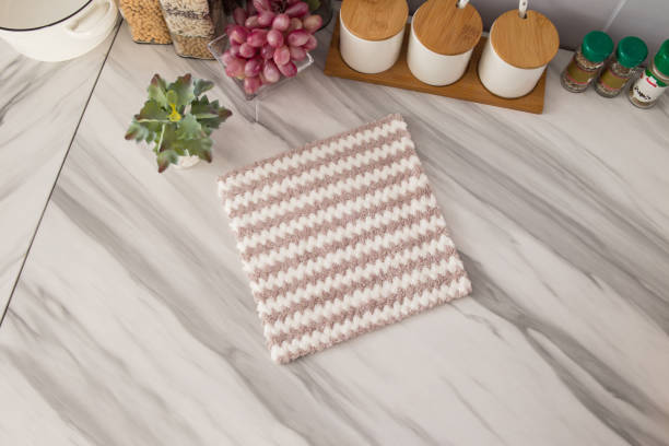 istock Colorful household dishwashing cloth 1544830306